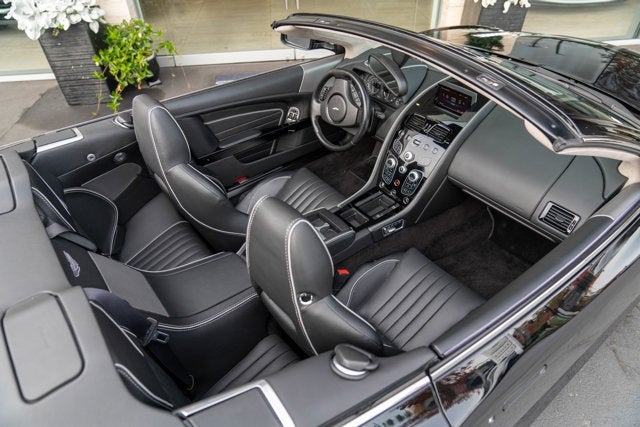 2016 Aston Martin DB9 GT Volante