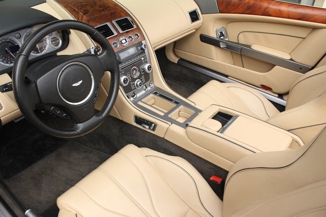 2015 Aston Martin DB9 Volante