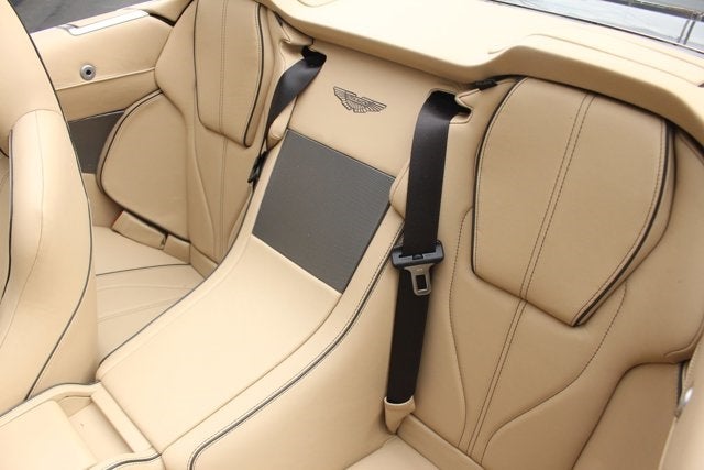 2015 Aston Martin DB9 Volante