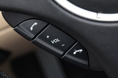 2015 Aston Martin DB9 Volante