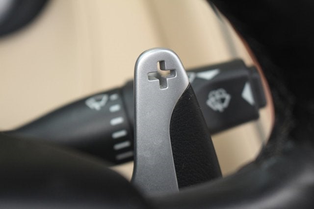 2015 Aston Martin DB9 Volante