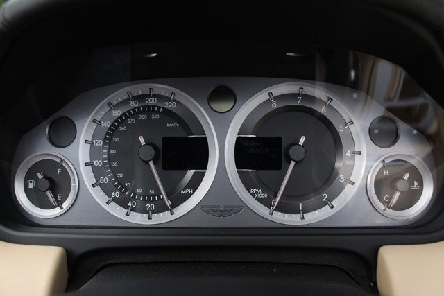 2015 Aston Martin DB9 Volante