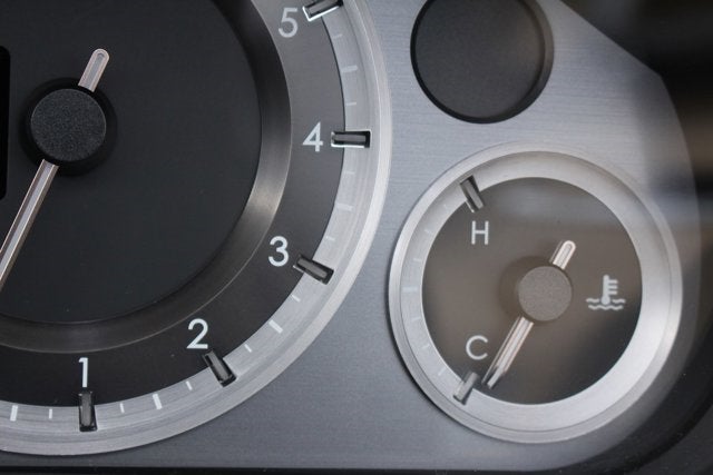 2015 Aston Martin DB9 Volante