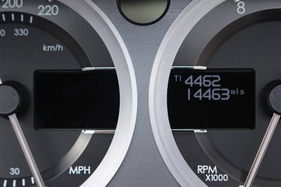 2015 Aston Martin DB9 Volante