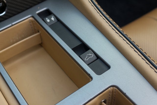 2016 Aston Martin DB9 GT Volante