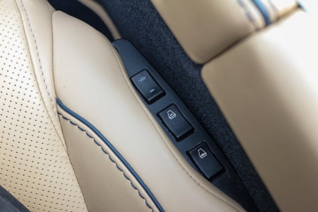 2016 Aston Martin DB9 GT Volante