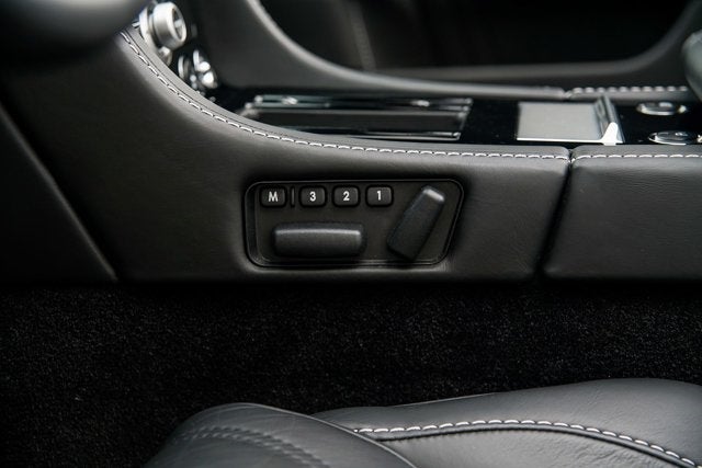 2010 Aston Martin DBS Volante