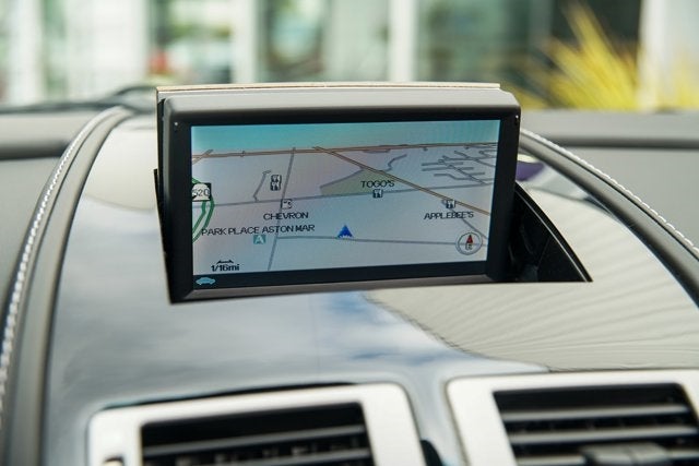 2010 Aston Martin DBS Volante