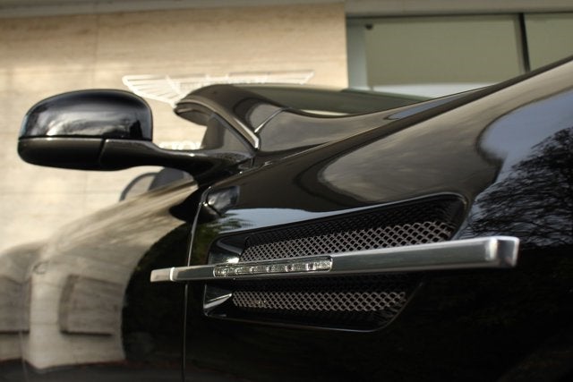 2010 Aston Martin DBS Volante