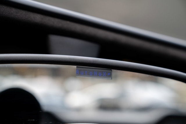 2011 Aston Martin DBS 2dr Volante