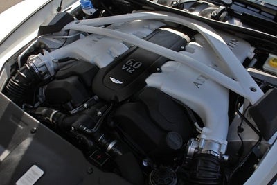 2014 Aston Martin Vanquish 2dr Cpe