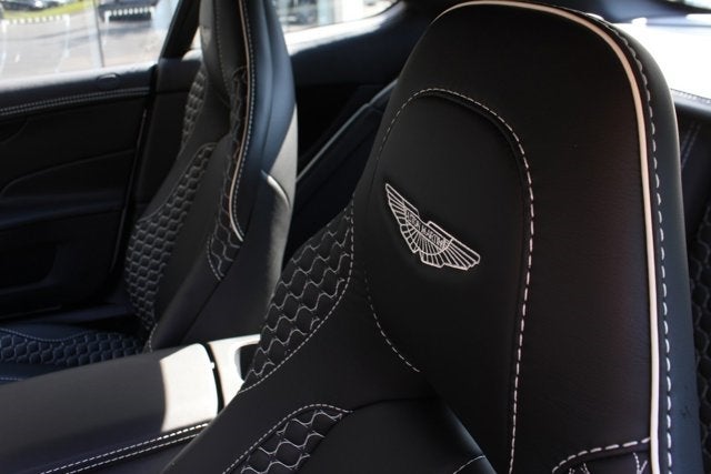 2014 Aston Martin Vanquish 2dr Cpe