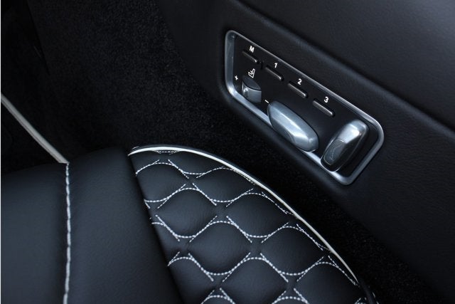 2014 Aston Martin Vanquish 2dr Cpe