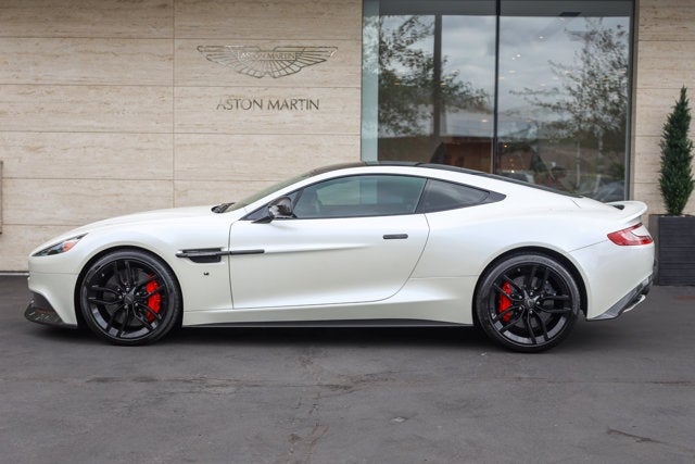 2016 Aston Martin Vanquish Carbon
