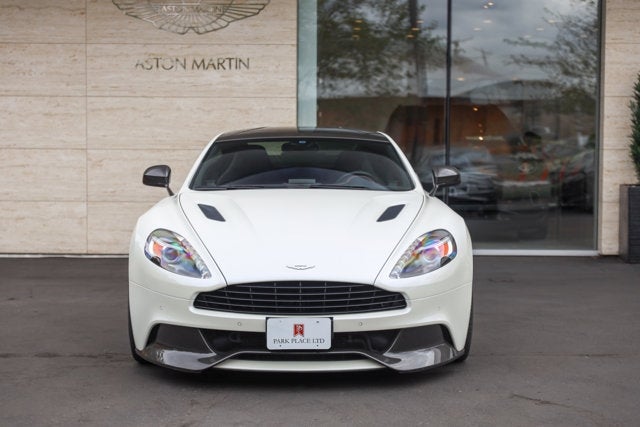 2016 Aston Martin Vanquish Carbon