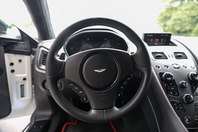 2016 Aston Martin Vanquish Carbon