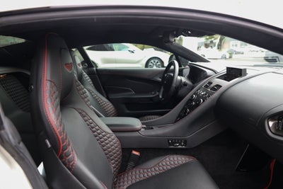 2016 Aston Martin Vanquish Carbon