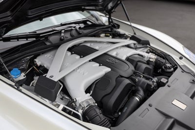 2016 Aston Martin Vanquish Carbon