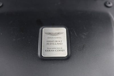 2016 Aston Martin Vanquish Carbon