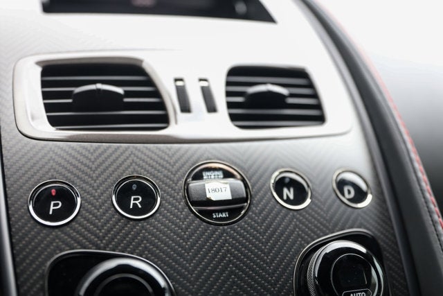 2016 Aston Martin Vanquish Carbon