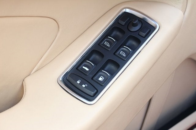 2014 Aston Martin Vanquish 2dr Cpe