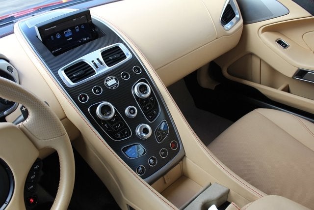 2014 Aston Martin Vanquish 2dr Cpe