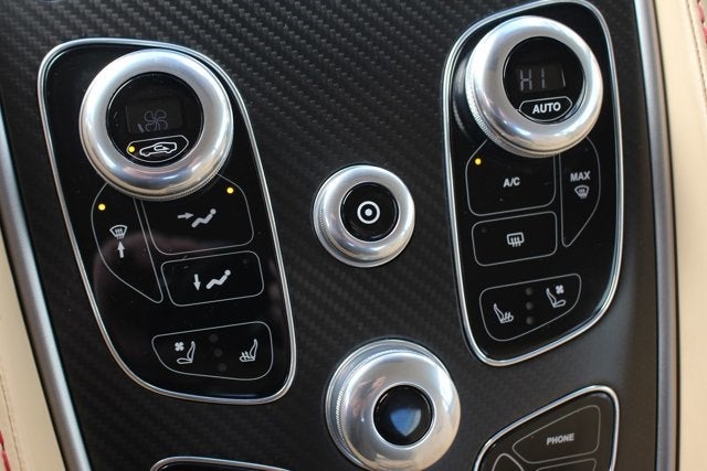 2014 Aston Martin Vanquish 2dr Cpe