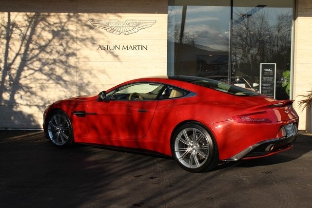 2014 Aston Martin Vanquish 2dr Cpe