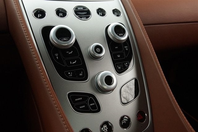 2014 Aston Martin Vanquish Coupe