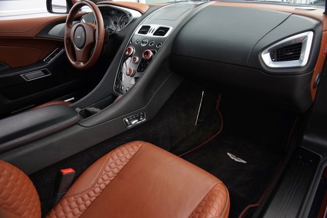 2014 Aston Martin Vanquish 2dr Cpe