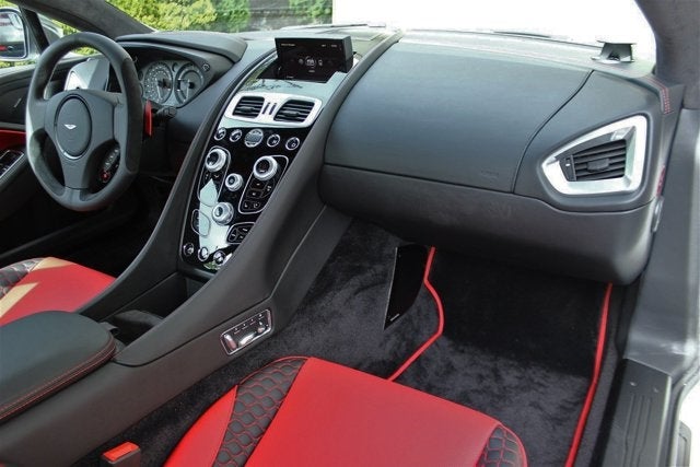 2014 Aston Martin Vanquish 2dr Cpe