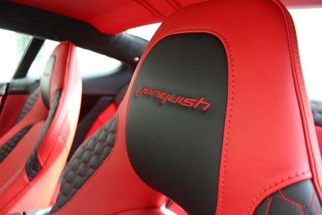 2014 Aston Martin Vanquish 2dr Cpe