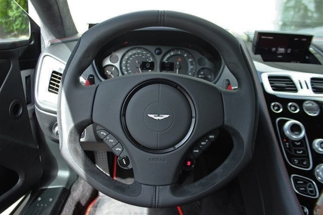 2014 Aston Martin Vanquish 2dr Cpe