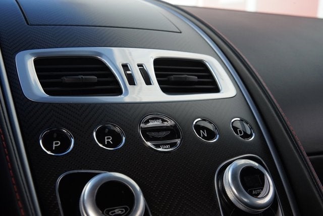 2014 Aston Martin Vanquish 2+2 Coupe