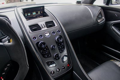 2015 Aston Martin Vanquish 2dr Cpe