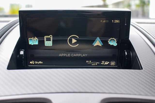 2015 Aston Martin Vanquish 2dr Cpe