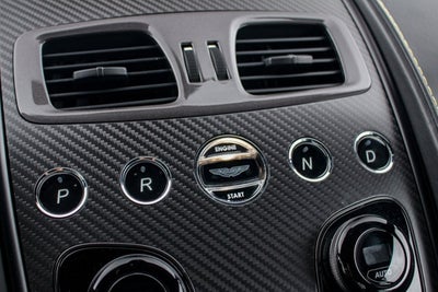 2015 Aston Martin Vanquish 2dr Cpe