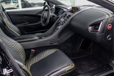 2015 Aston Martin Vanquish 2dr Cpe