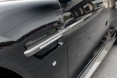 2015 Aston Martin Vanquish 2dr Cpe