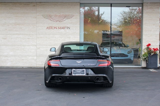 2015 Aston Martin Vanquish 2dr Cpe
