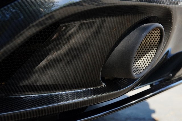 2016 Aston Martin Vanquish Carbon