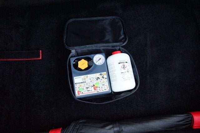 2016 Aston Martin Vanquish Carbon