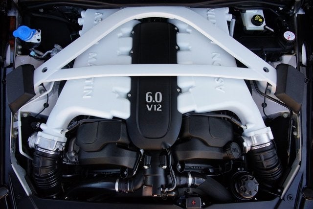 2016 Aston Martin Vanquish Carbon