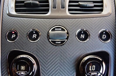 2016 Aston Martin Vanquish Carbon