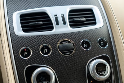 2016 Aston Martin Vanquish Carbon