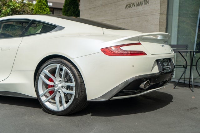 2016 Aston Martin Vanquish Carbon