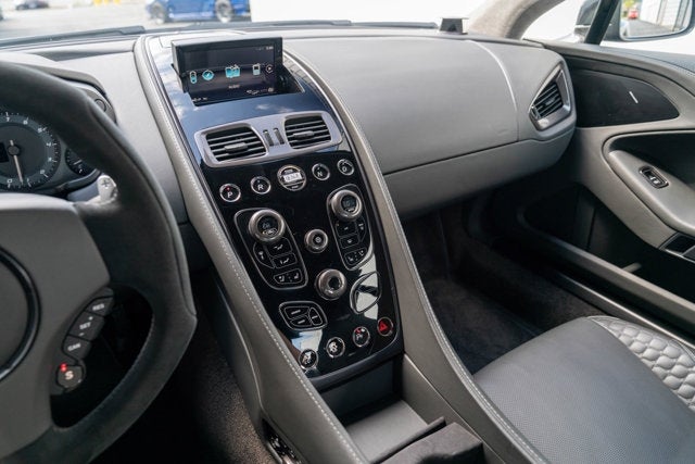 2017 Aston Martin Vanquish Coupe