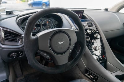 2017 Aston Martin Vanquish Coupe