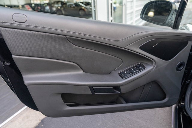 2017 Aston Martin Vanquish Coupe