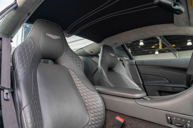 2017 Aston Martin Vanquish Coupe